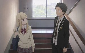 Rencontre dans la cage d'escalier d'une école d'anime – GPT Image 2 prompt by Senb0n22a